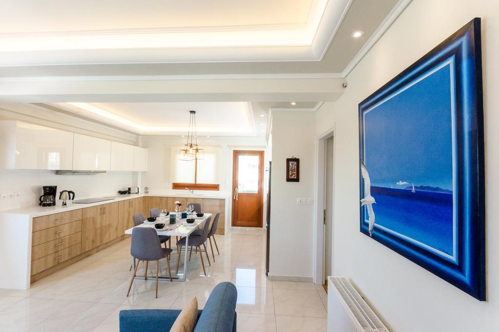 Leo - Unique Glyfada Apartment Atina Dış mekan fotoğraf